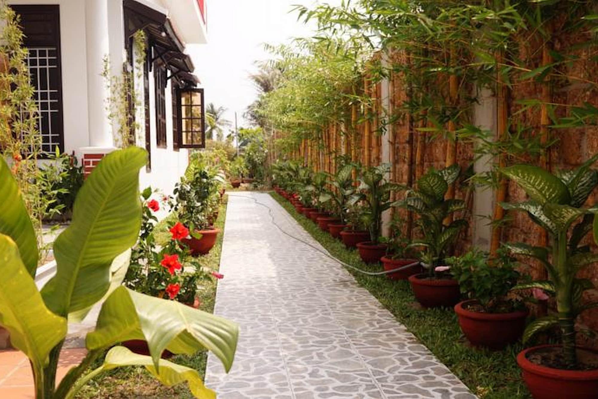 Red House Homestay - Villa Hoi An Eksteriør billede