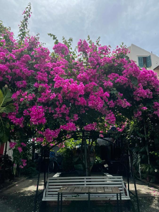 Red House Homestay - Villa Hoi An Eksteriør billede